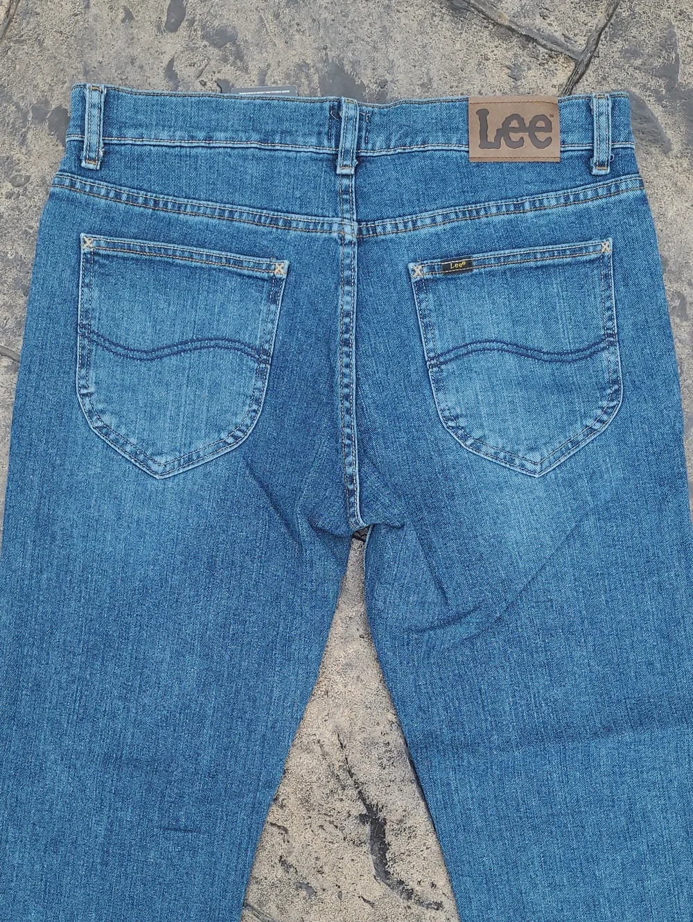 NWT! Mens Lee Steadfast 34 x 29 Straight Leg Blue Denim Jeans